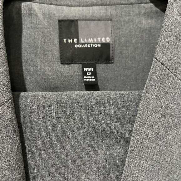 Limited Grey Blazer AND PANTS Size 12 petite - Picture 2 of 2